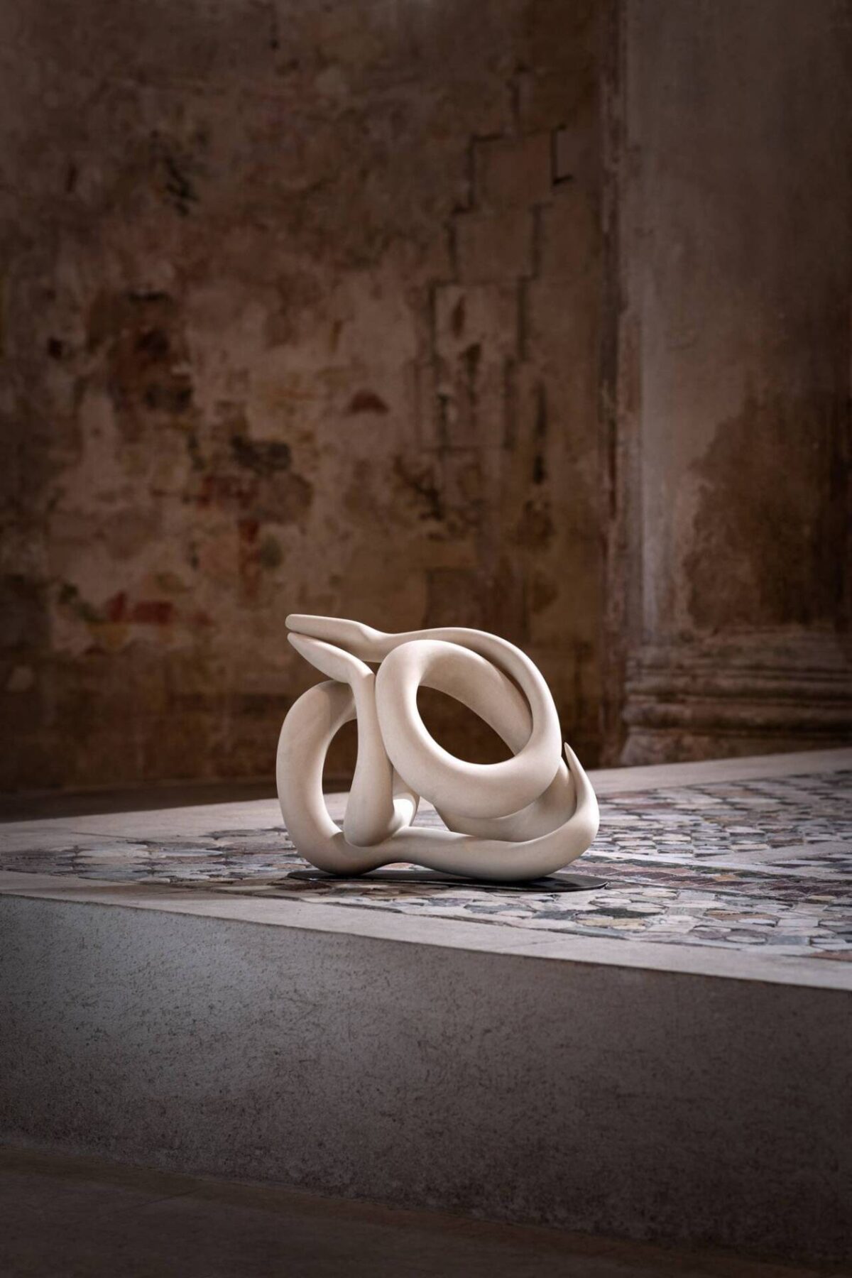 Scultura pietra Armando di nunzio 47