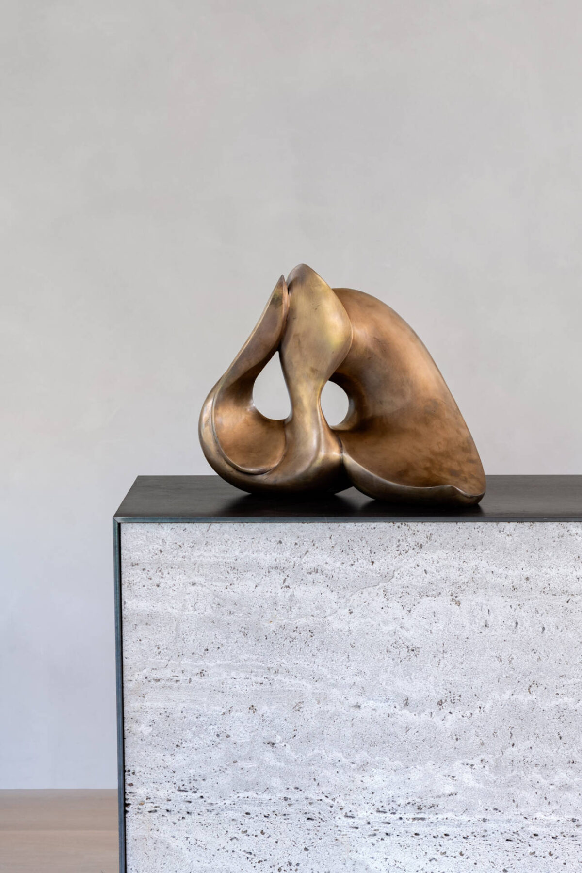 Scultura pietra Armando di nunzio 8 1